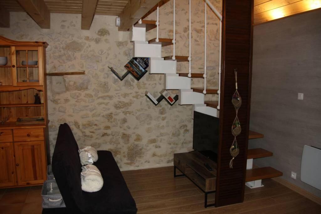 Le Portougais, Chalet A Chanaz, La Petite Venise Savoyarde Екстериор снимка